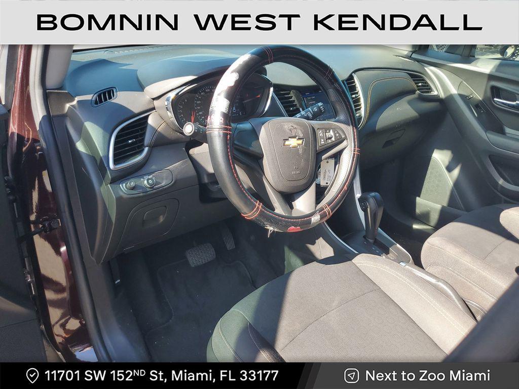used 2021 Chevrolet Trax car, priced at $10,990