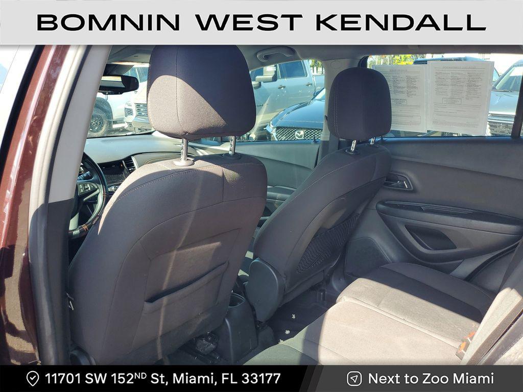 used 2021 Chevrolet Trax car, priced at $10,990