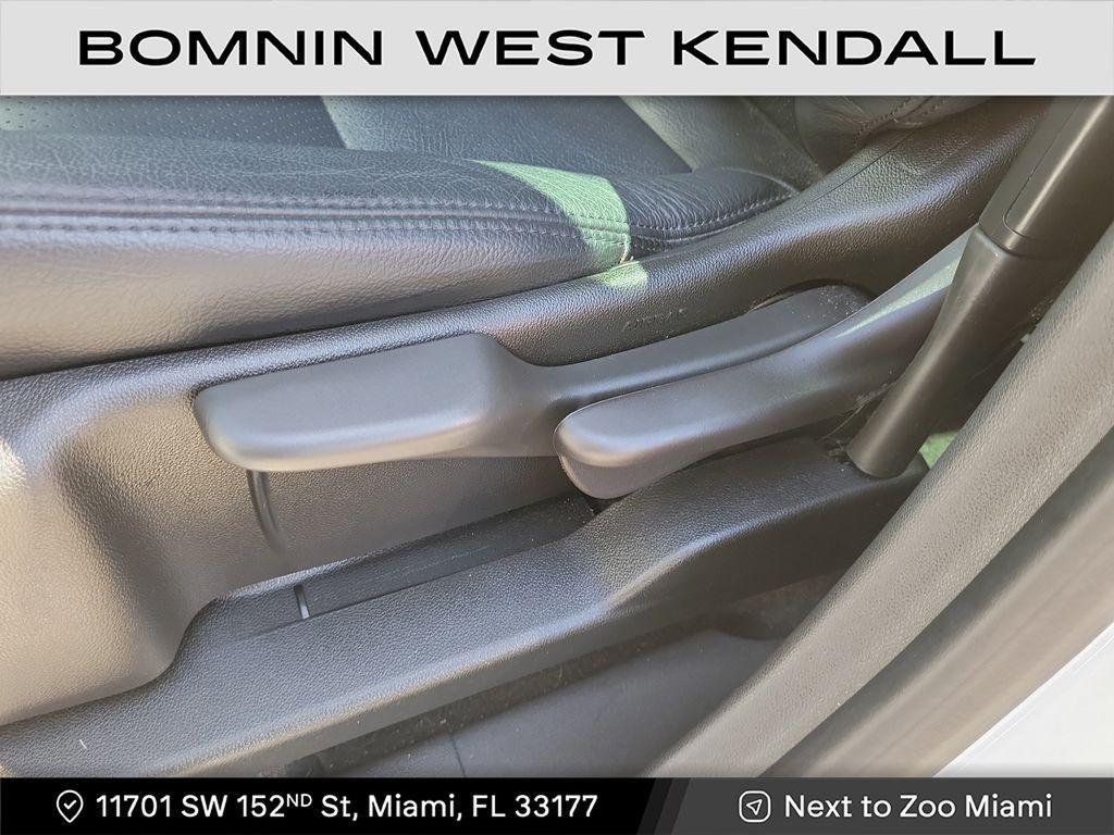 used 2023 Chevrolet Equinox car, priced at $14,490