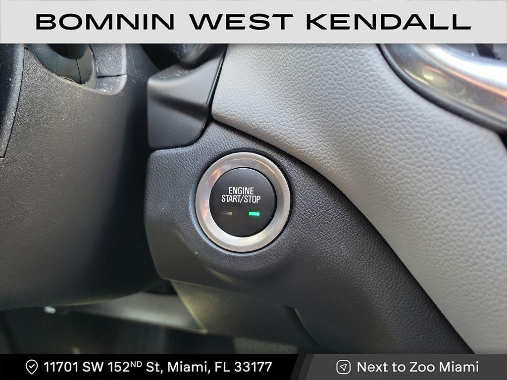 used 2023 Chevrolet Equinox car, priced at $14,490