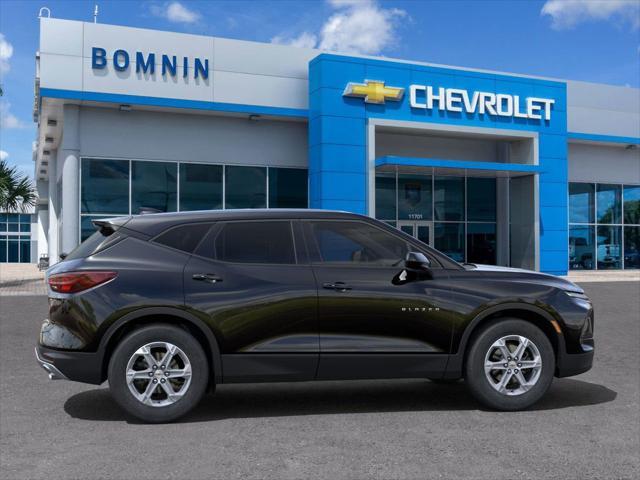 new 2025 Chevrolet Blazer car, priced at $30,995