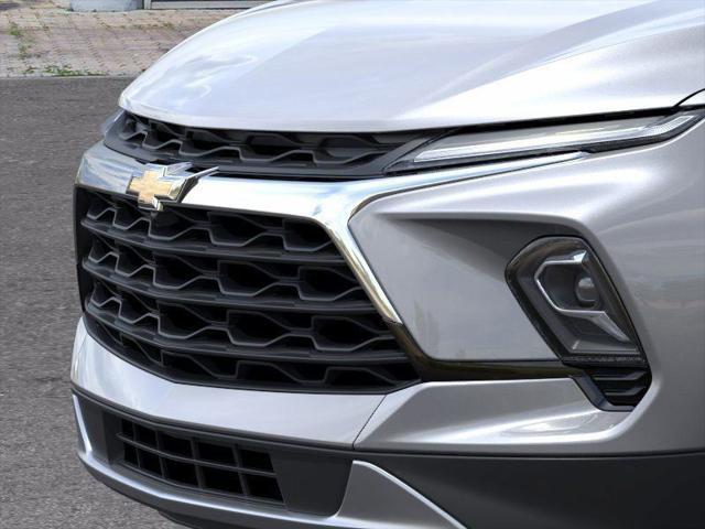 new 2025 Chevrolet Blazer car, priced at $31,195