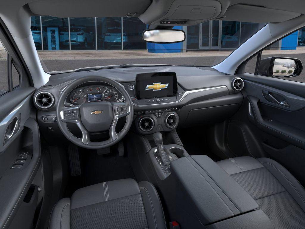 new 2025 Chevrolet Blazer car, priced at $30,195