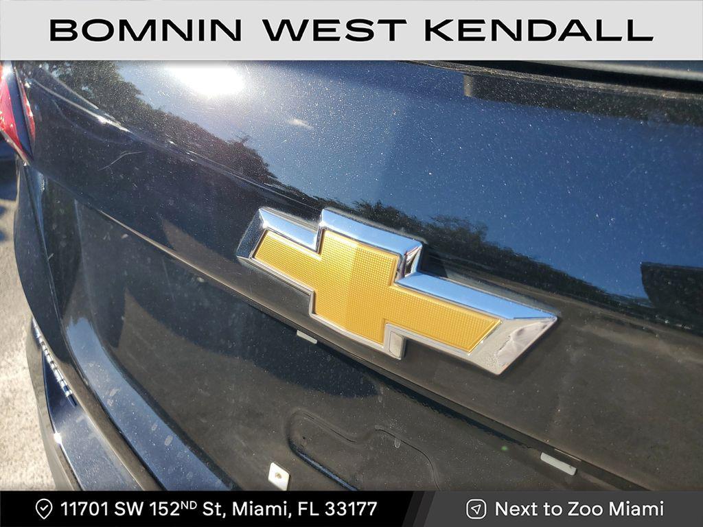 used 2023 Chevrolet Equinox car, priced at $14,990