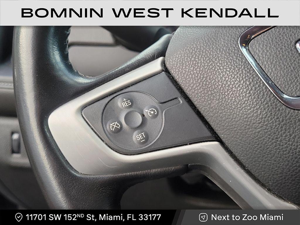 used 2022 GMC Canyon car, priced at $23,990