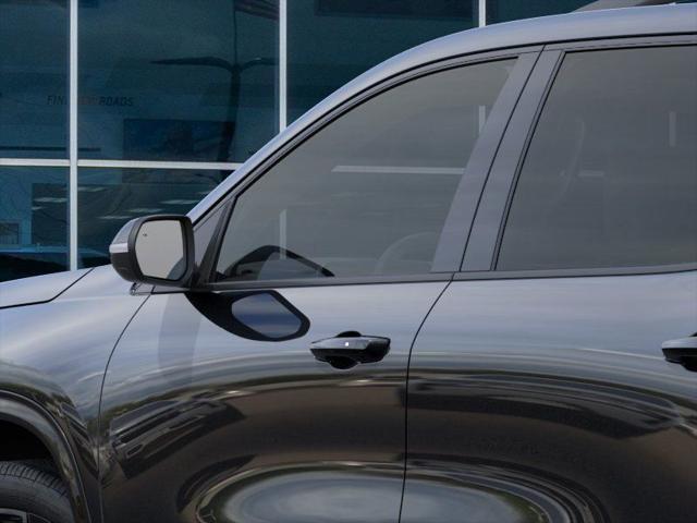 new 2025 Chevrolet Traverse car, priced at $54,537