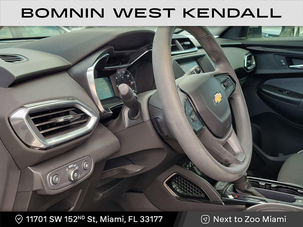 used 2022 Chevrolet TrailBlazer car, priced at $14,490