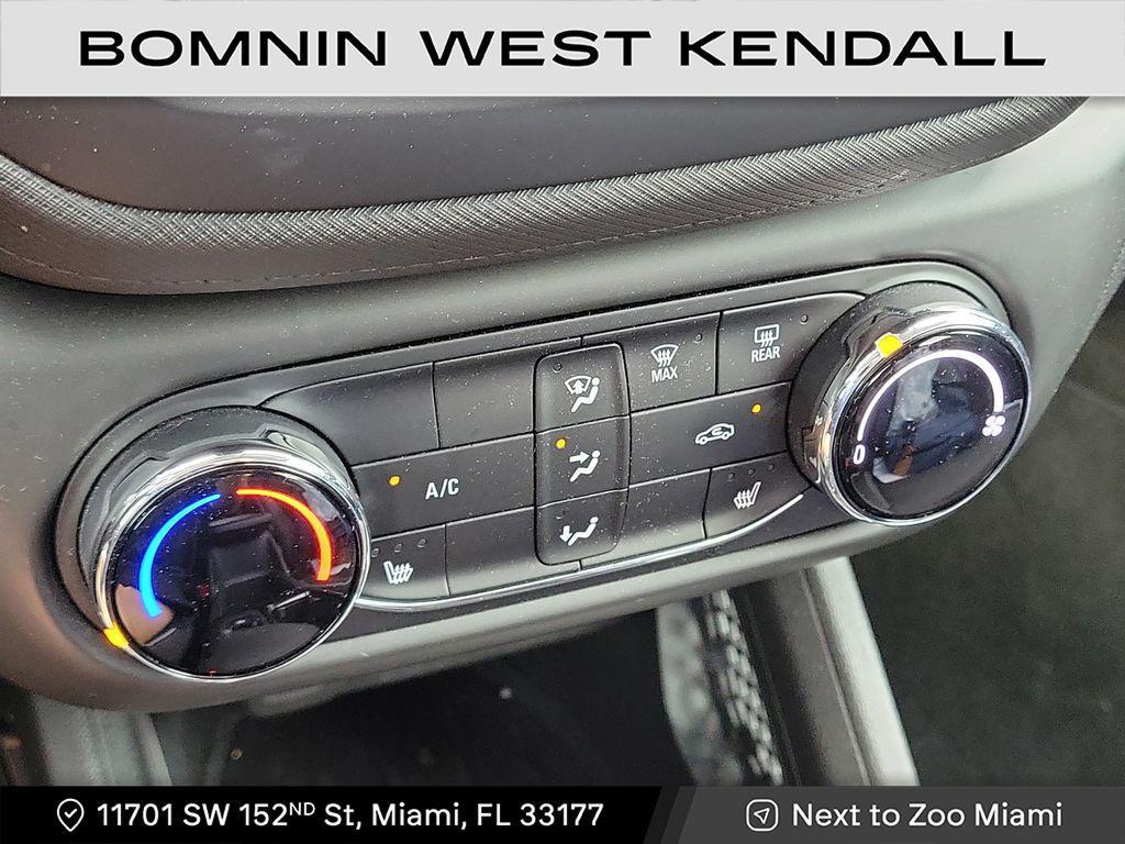 used 2022 Chevrolet TrailBlazer car, priced at $14,490