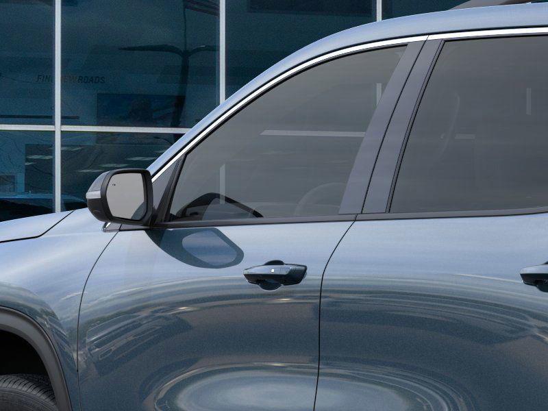 new 2025 Chevrolet Traverse car, priced at $36,995