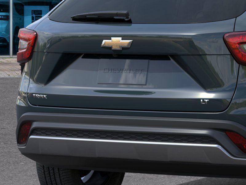 new 2025 Chevrolet Trax car, priced at $19,995
