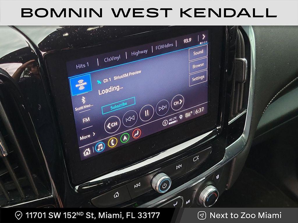 used 2023 Chevrolet Traverse car, priced at $30,990