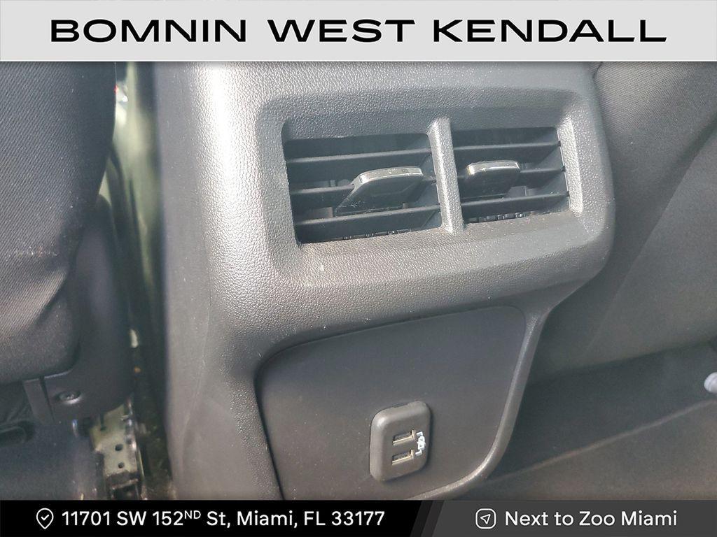 used 2021 Chevrolet Equinox car, priced at $14,490