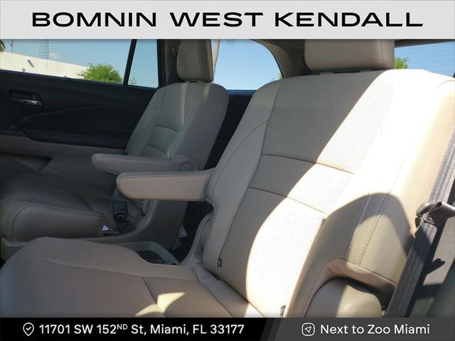 used 2022 Honda Pilot car, priced at $34,990