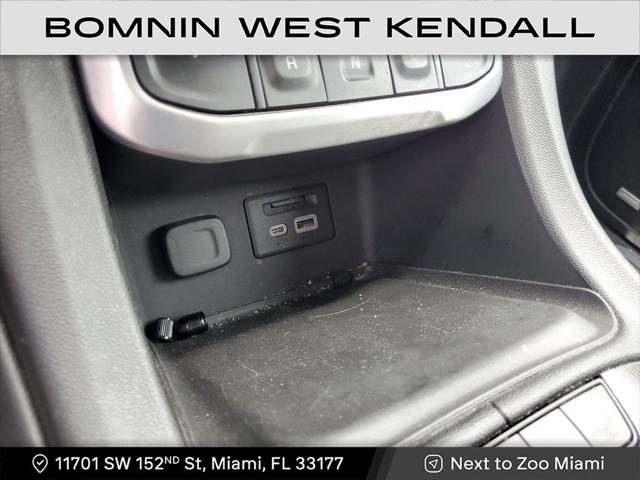 used 2022 GMC Acadia car, priced at $26,990