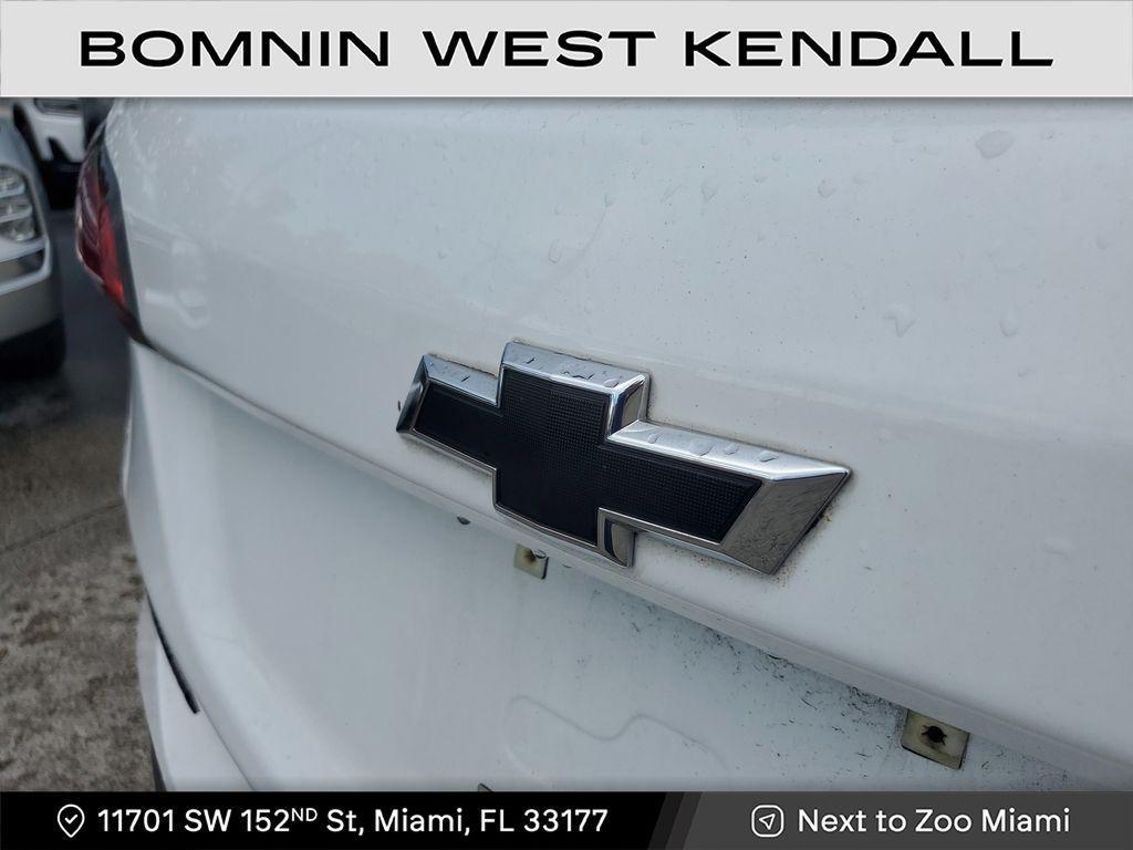 used 2022 Chevrolet Equinox car, priced at $19,990