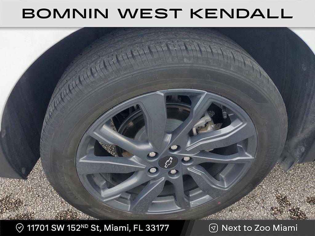 used 2022 Chevrolet Equinox car, priced at $19,990