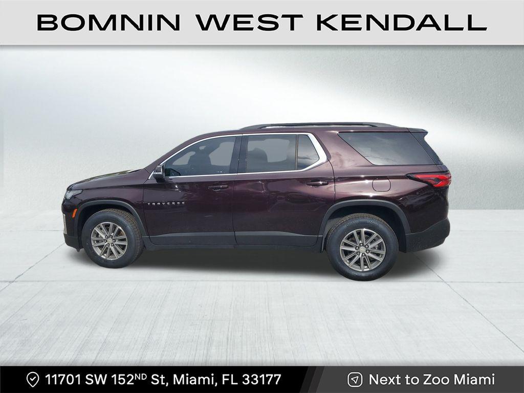used 2023 Chevrolet Traverse car, priced at $17,990