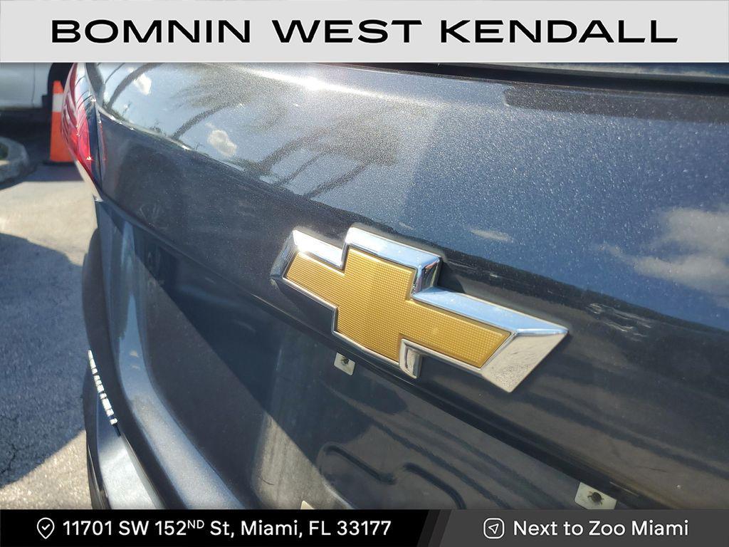 used 2022 Chevrolet Equinox car, priced at $13,490