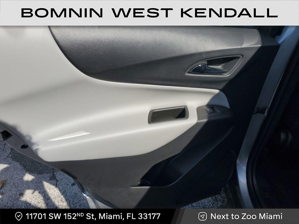 used 2023 Chevrolet Equinox car, priced at $14,490