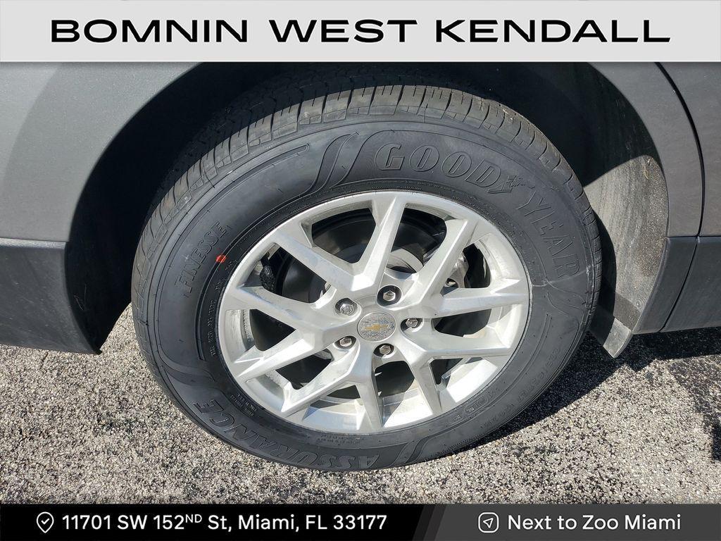used 2023 Chevrolet Equinox car, priced at $14,490
