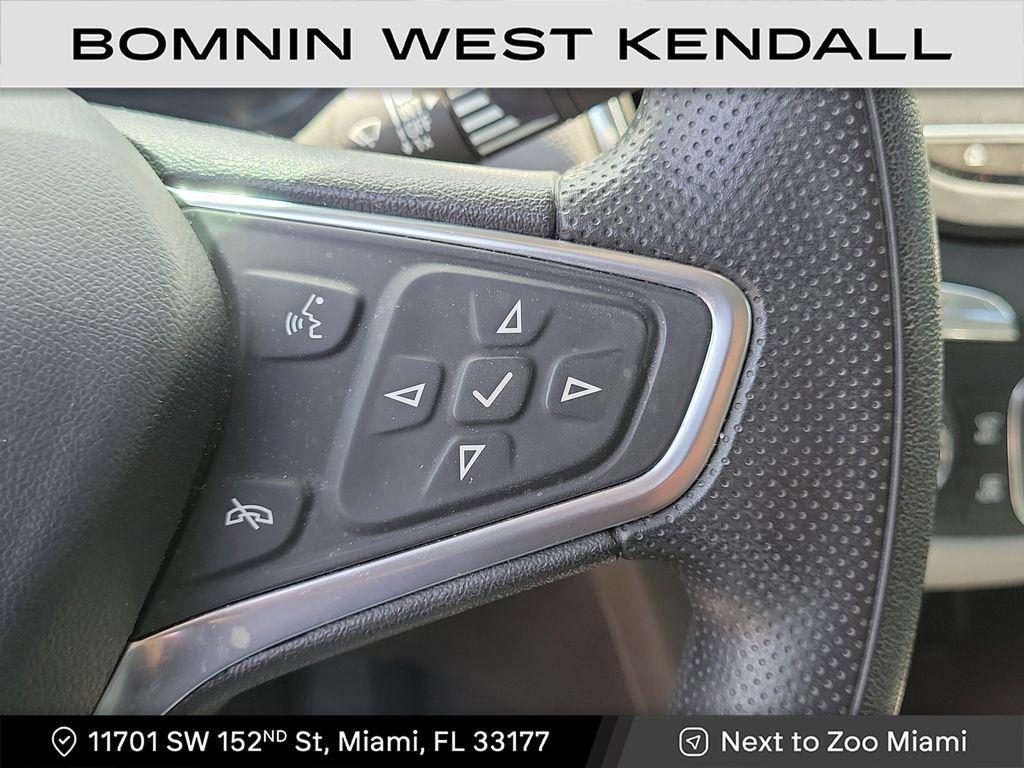 used 2023 Chevrolet Equinox car, priced at $18,990