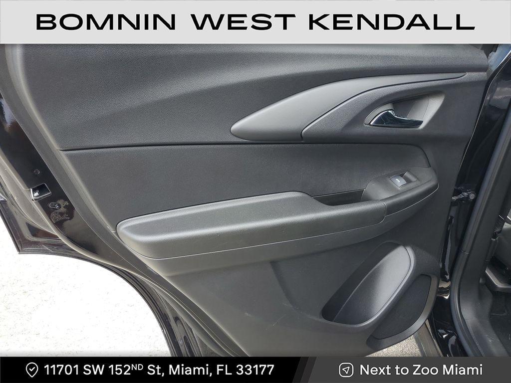 used 2023 Chevrolet TrailBlazer car, priced at $14,990