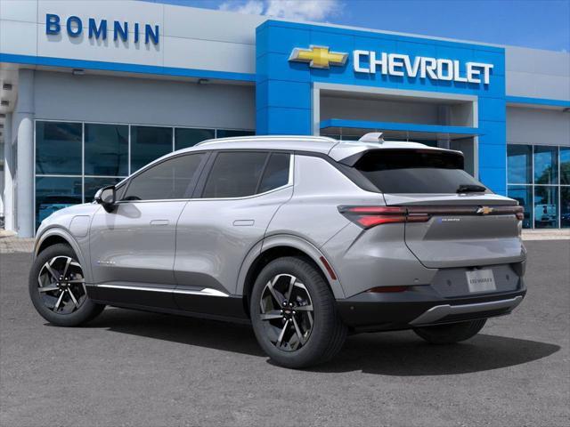 new 2025 Chevrolet Equinox EV car, priced at $37,090