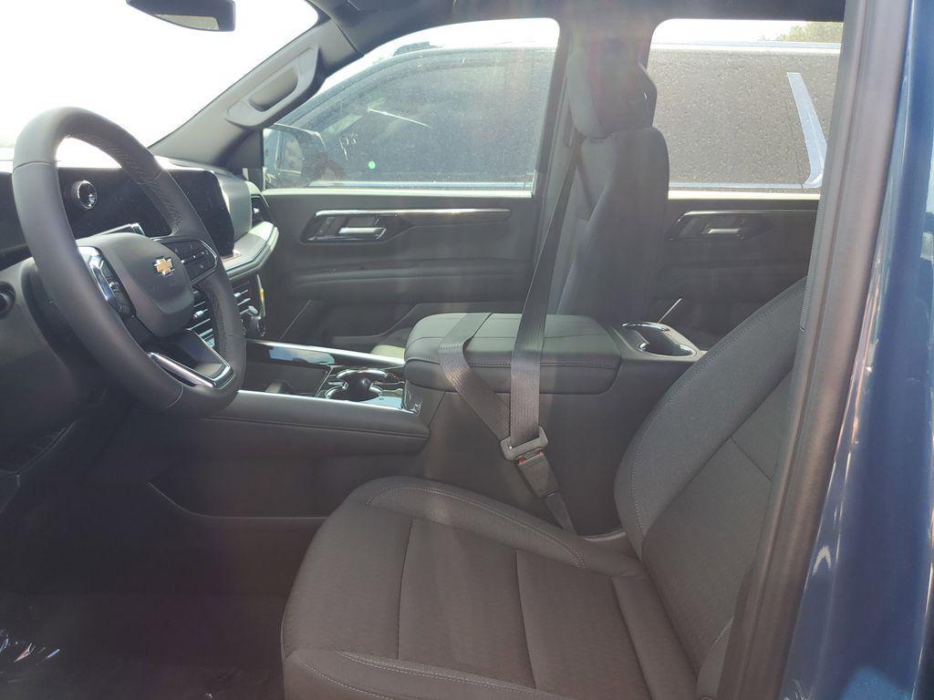 new 2025 Chevrolet Suburban car, priced at $54,795