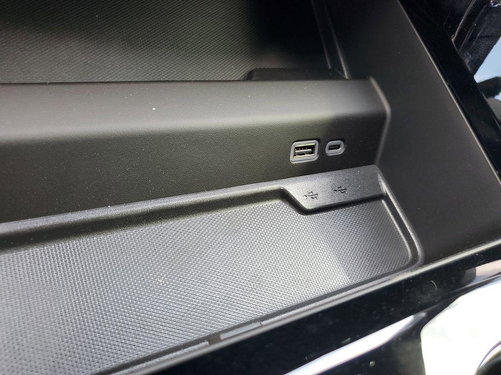 new 2025 Chevrolet Suburban car, priced at $54,795