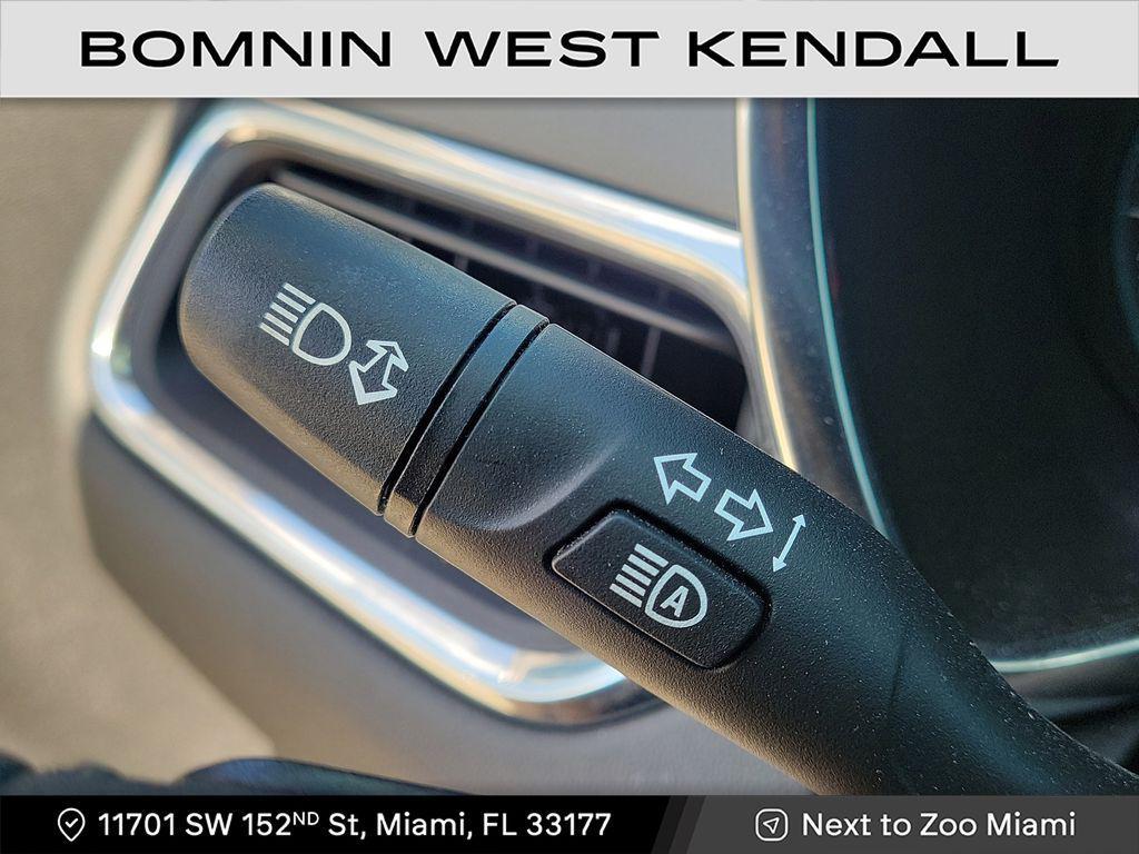 used 2022 Chevrolet Equinox car, priced at $14,990