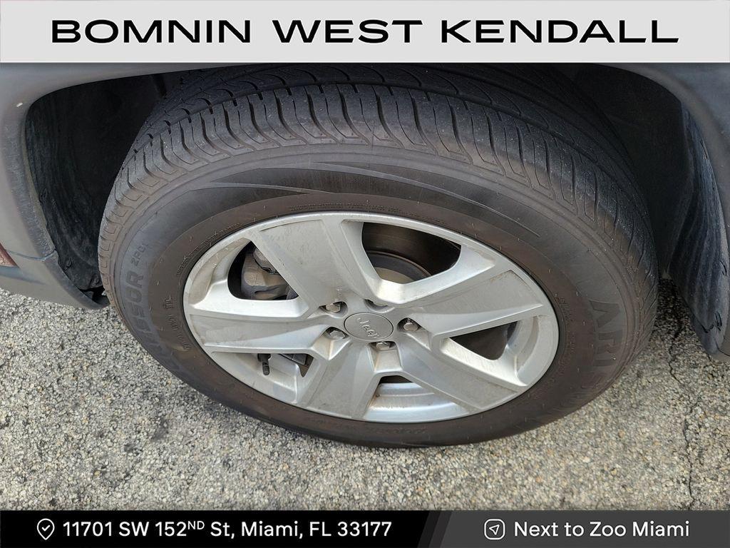 used 2022 Jeep Compass car, priced at $13,990