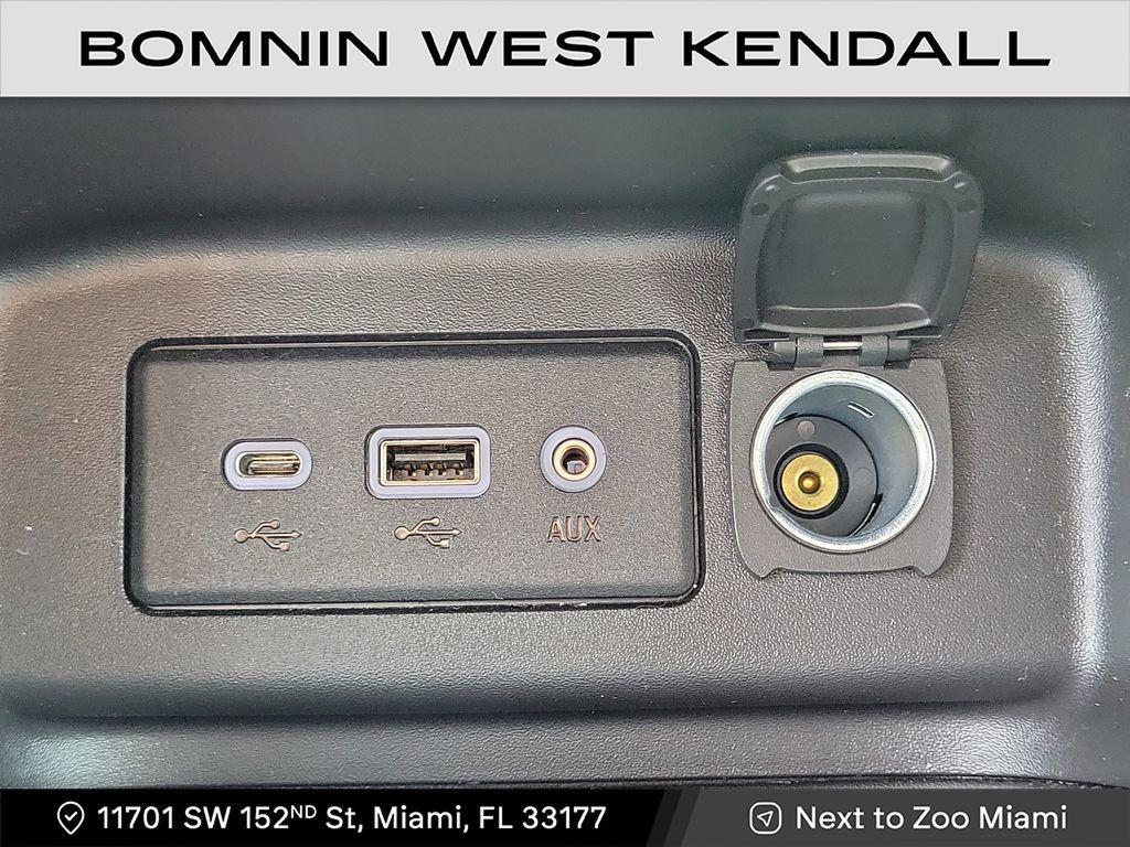 used 2024 Chevrolet Equinox car, priced at $14,490