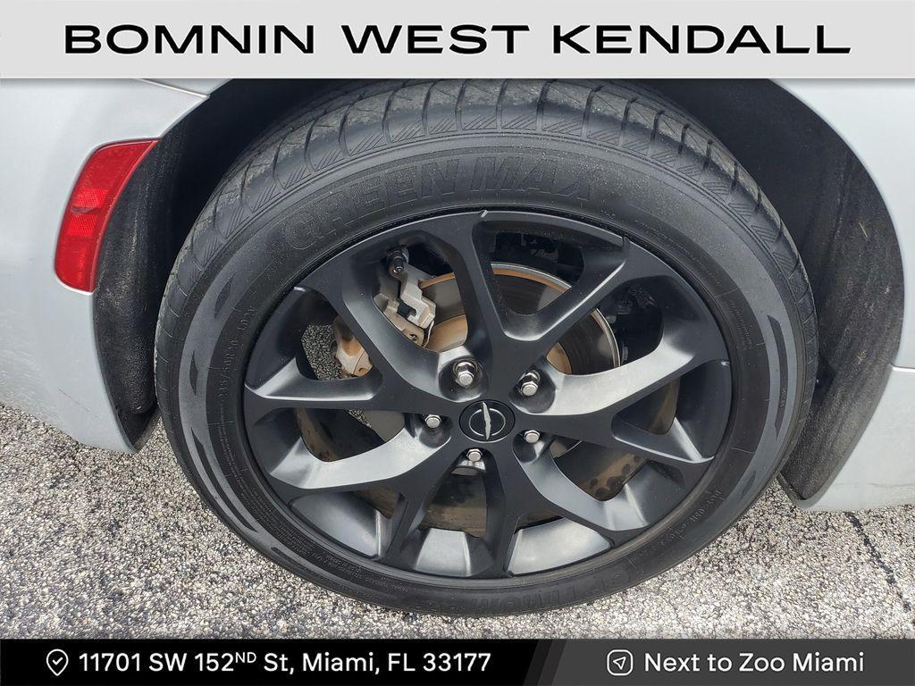 used 2023 Chrysler Pacifica car, priced at $23,990