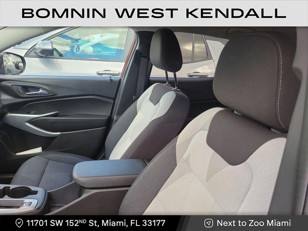 used 2024 Chevrolet Trax car, priced at $16,990