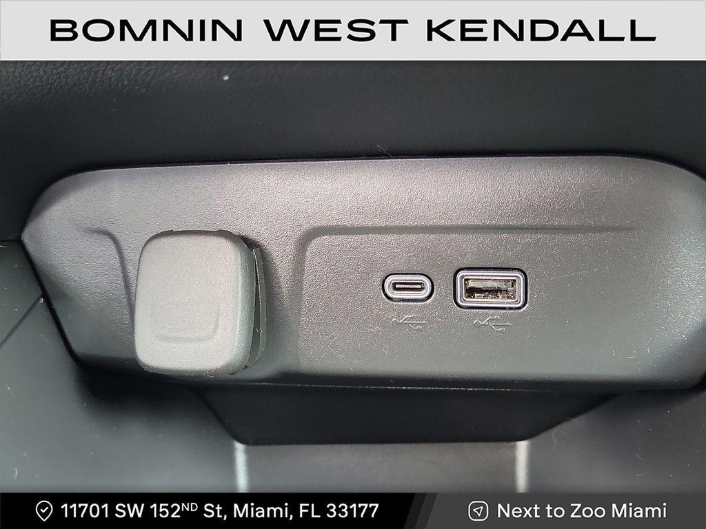 used 2024 Chevrolet Trax car, priced at $16,990