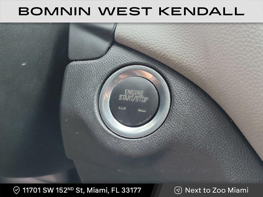 used 2024 Chevrolet Equinox car, priced at $14,990