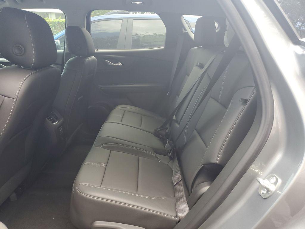 new 2025 Chevrolet Blazer car, priced at $32,090