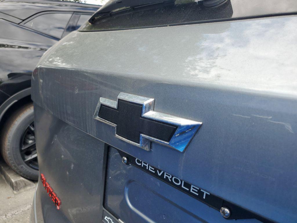 new 2025 Chevrolet Blazer car, priced at $32,090