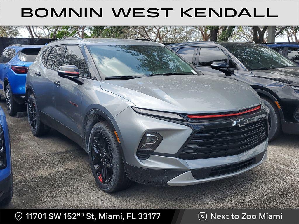 new 2025 Chevrolet Blazer car, priced at $32,090