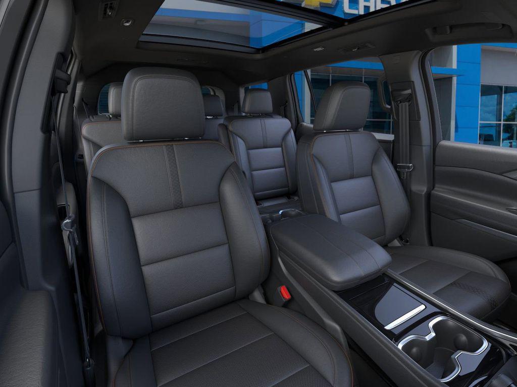 new 2025 Chevrolet Traverse car, priced at $48,795
