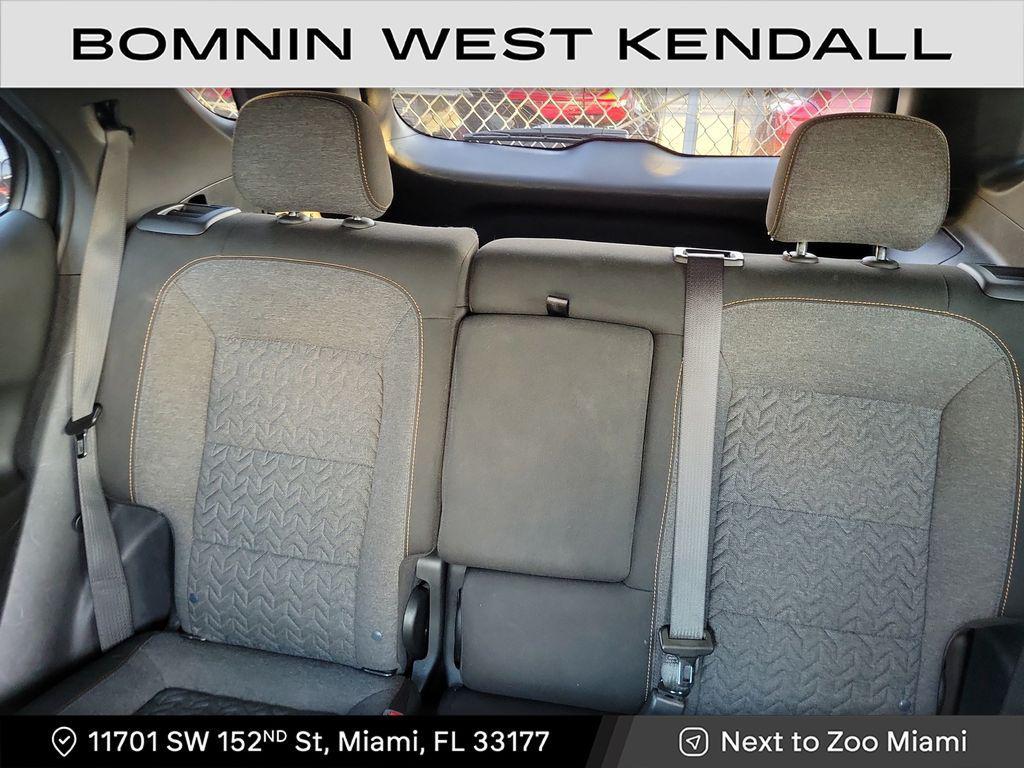 used 2023 Chevrolet Equinox car, priced at $17,490