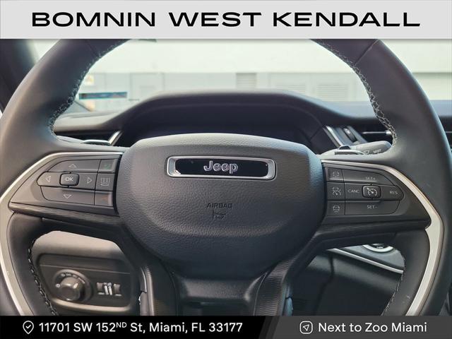 used 2024 Jeep Grand Cherokee car, priced at $31,990