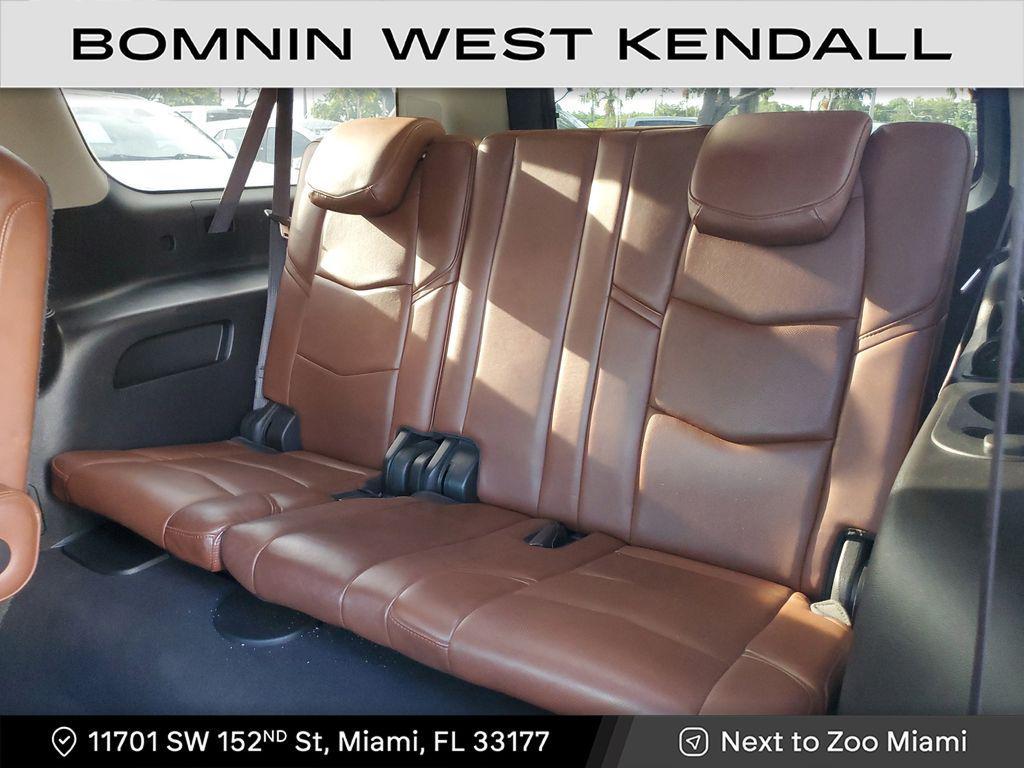 used 2019 Cadillac Escalade ESV car, priced at $33,490