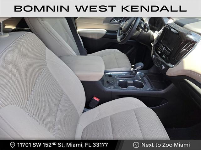used 2023 Chevrolet Traverse car, priced at $22,990