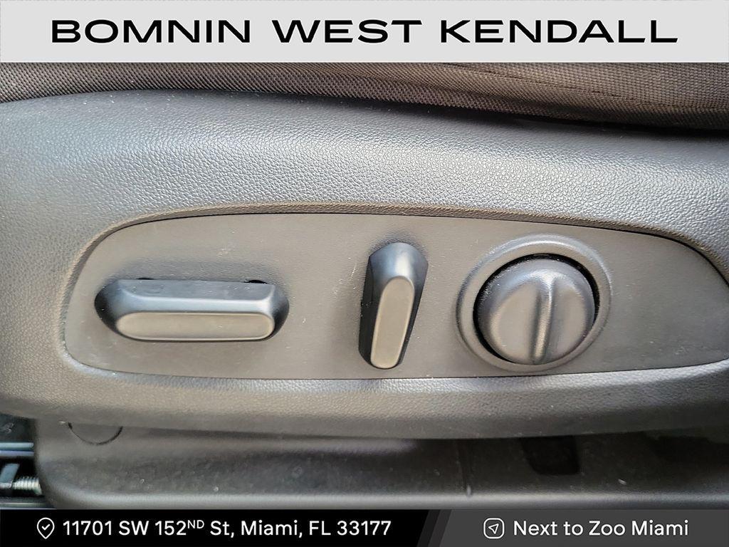 used 2023 Chevrolet TrailBlazer car, priced at $14,490