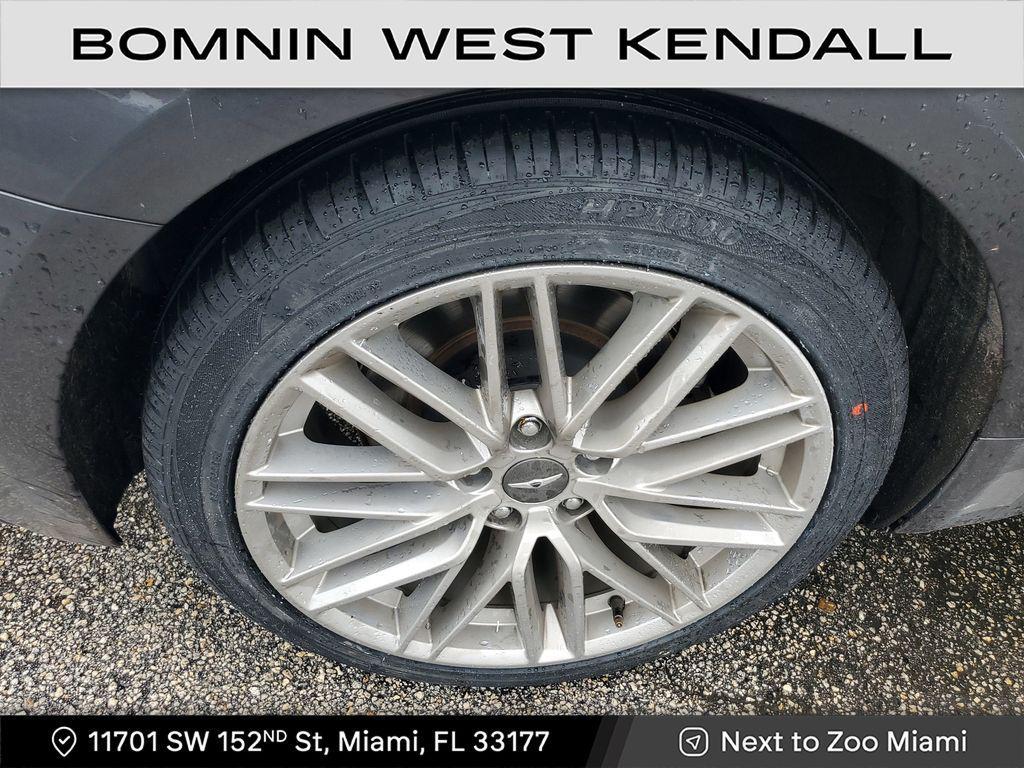 used 2021 Genesis G70 car, priced at $21,990