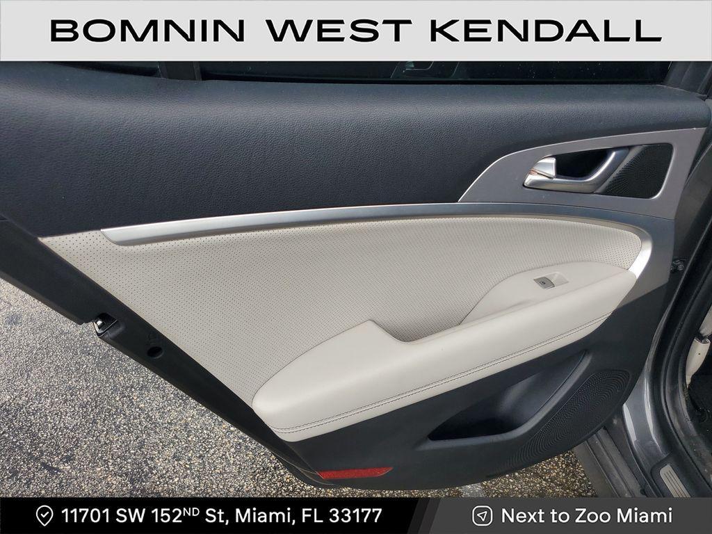 used 2021 Genesis G70 car, priced at $21,990