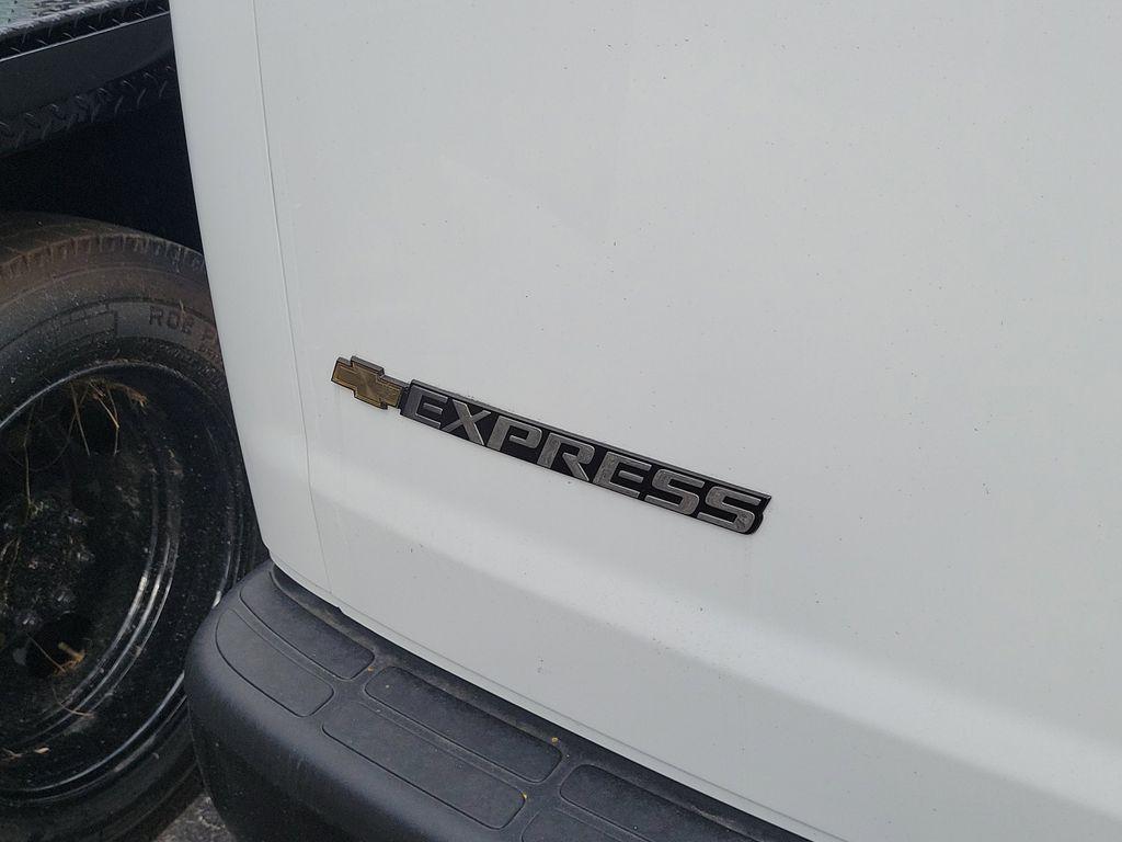 new 2025 Chevrolet Express 2500 car, priced at $37,758