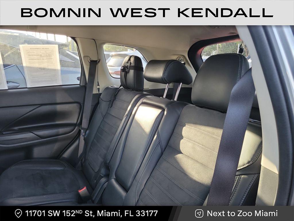 used 2020 Mitsubishi Outlander car, priced at $13,490