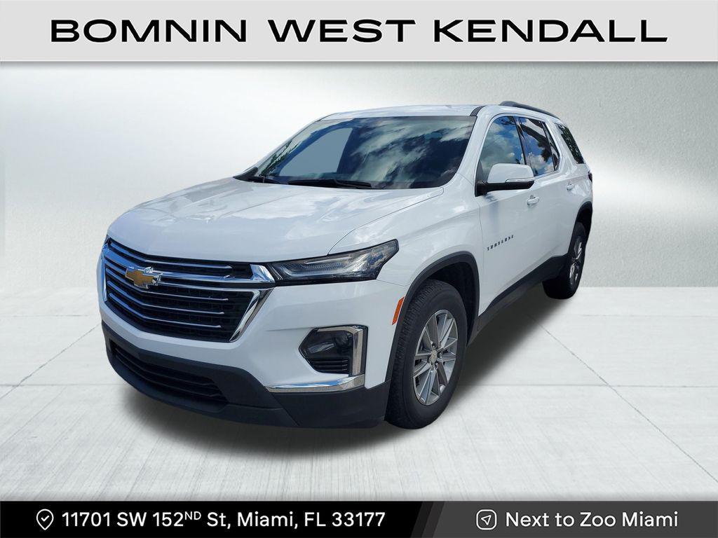 used 2023 Chevrolet Traverse car, priced at $26,490
